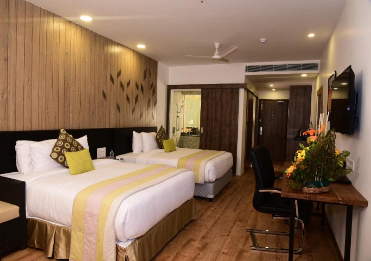 Timber Trail Heights & Terraces-Cable Car Escape Hotel Parwanoo Exterior photo